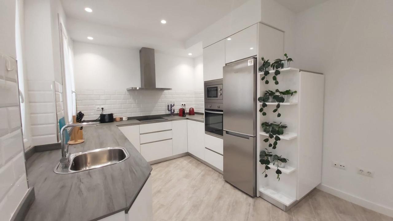 Del Parque Flats Puerto Apartment มาลากา ภายนอก รูปภาพ